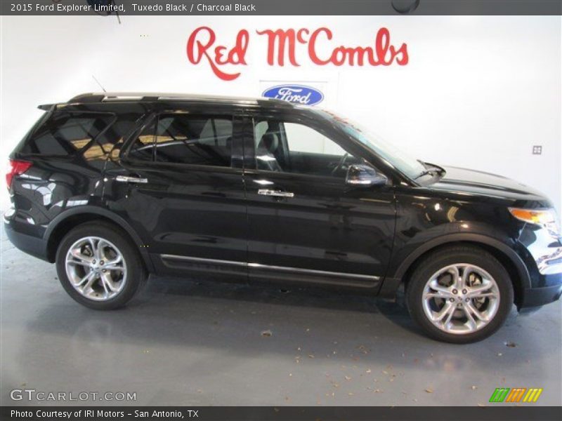 Tuxedo Black / Charcoal Black 2015 Ford Explorer Limited