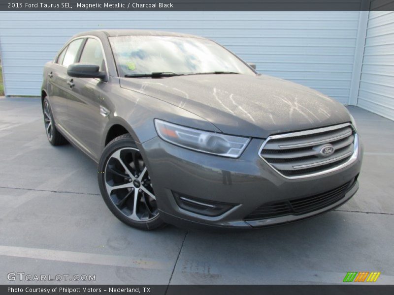Magnetic Metallic / Charcoal Black 2015 Ford Taurus SEL
