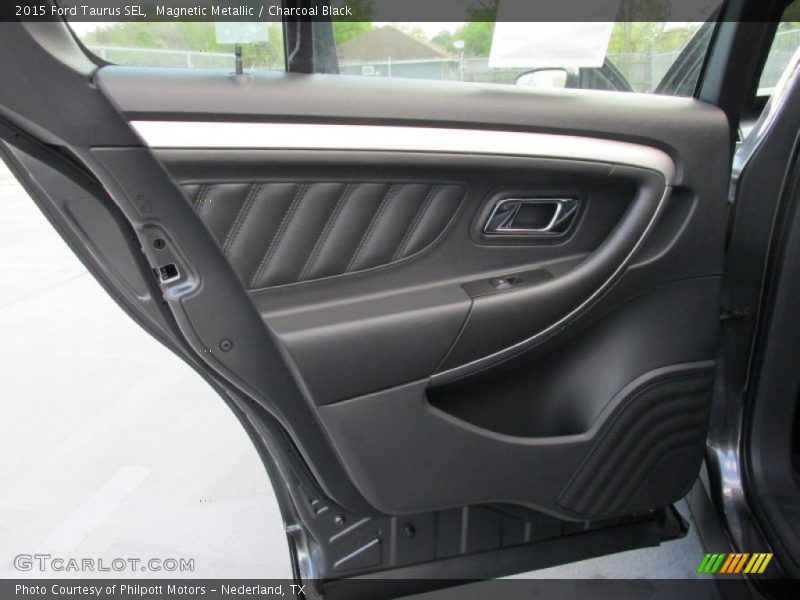 Magnetic Metallic / Charcoal Black 2015 Ford Taurus SEL