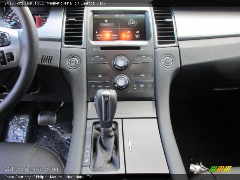 Magnetic Metallic / Charcoal Black 2015 Ford Taurus SEL