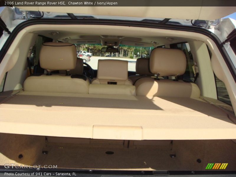 Chawton White / Ivory/Aspen 2006 Land Rover Range Rover HSE