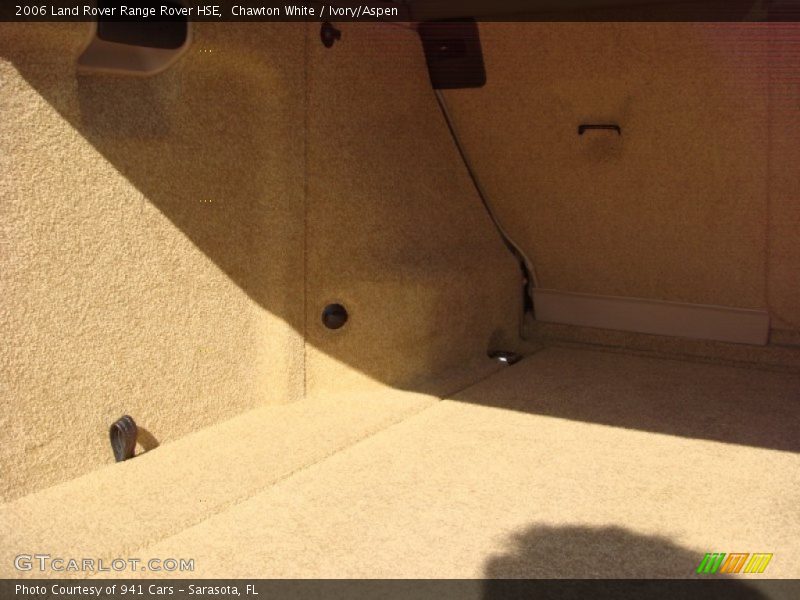 Chawton White / Ivory/Aspen 2006 Land Rover Range Rover HSE