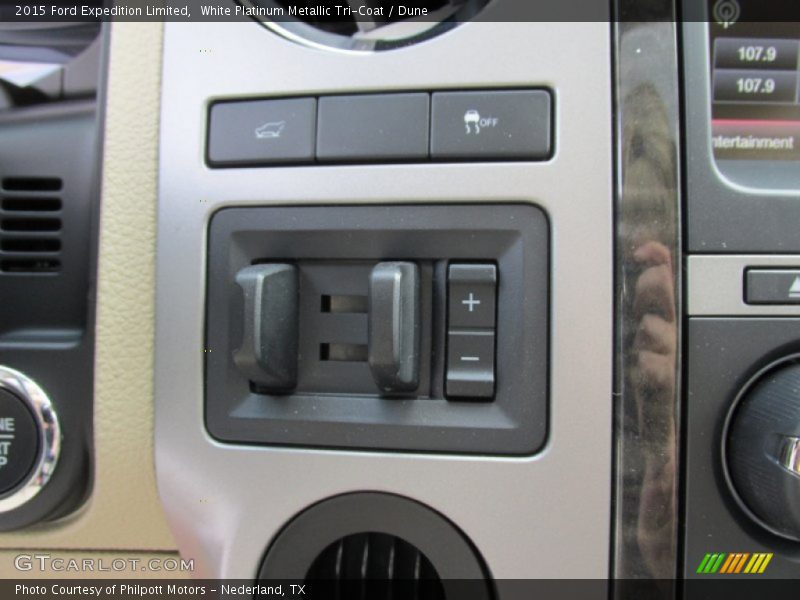 White Platinum Metallic Tri-Coat / Dune 2015 Ford Expedition Limited