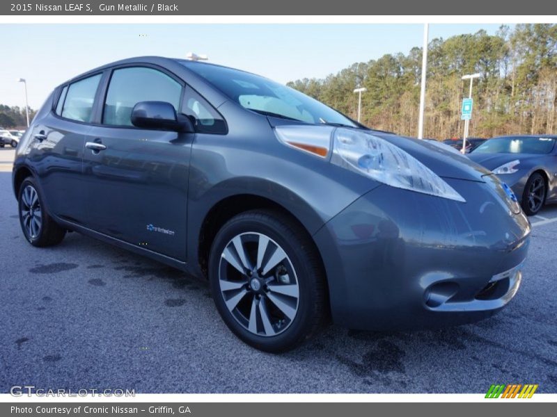 Gun Metallic / Black 2015 Nissan LEAF S