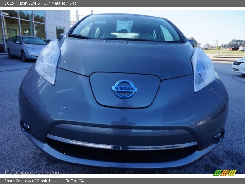 Gun Metallic / Black 2015 Nissan LEAF S