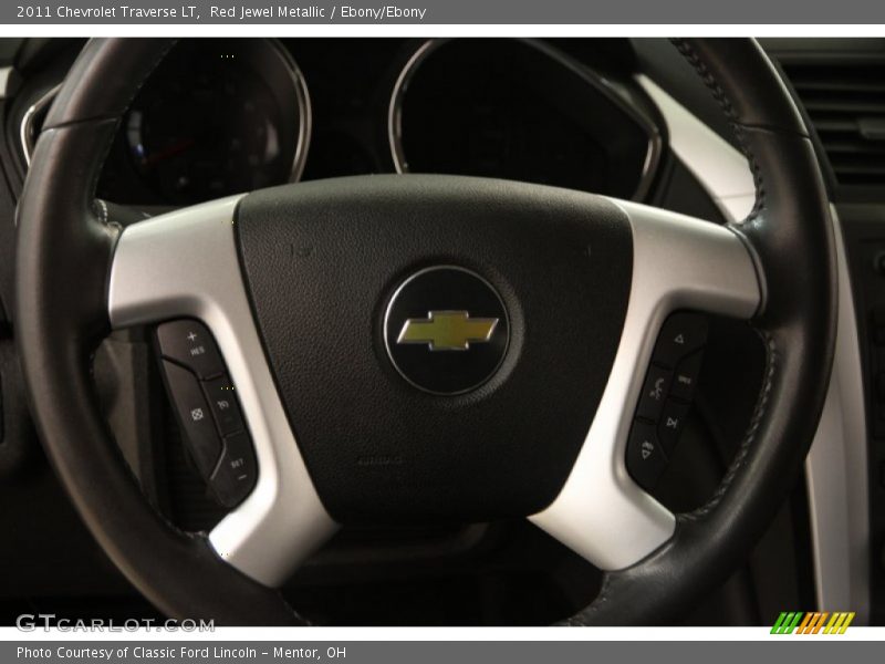 Red Jewel Metallic / Ebony/Ebony 2011 Chevrolet Traverse LT
