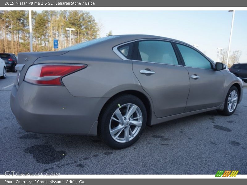Saharan Stone / Beige 2015 Nissan Altima 2.5 SL