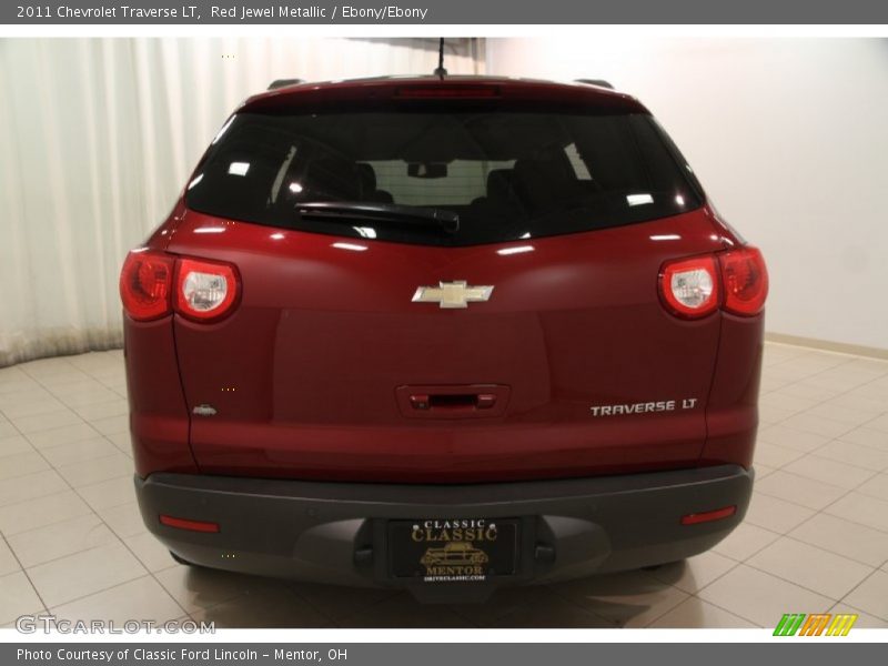 Red Jewel Metallic / Ebony/Ebony 2011 Chevrolet Traverse LT