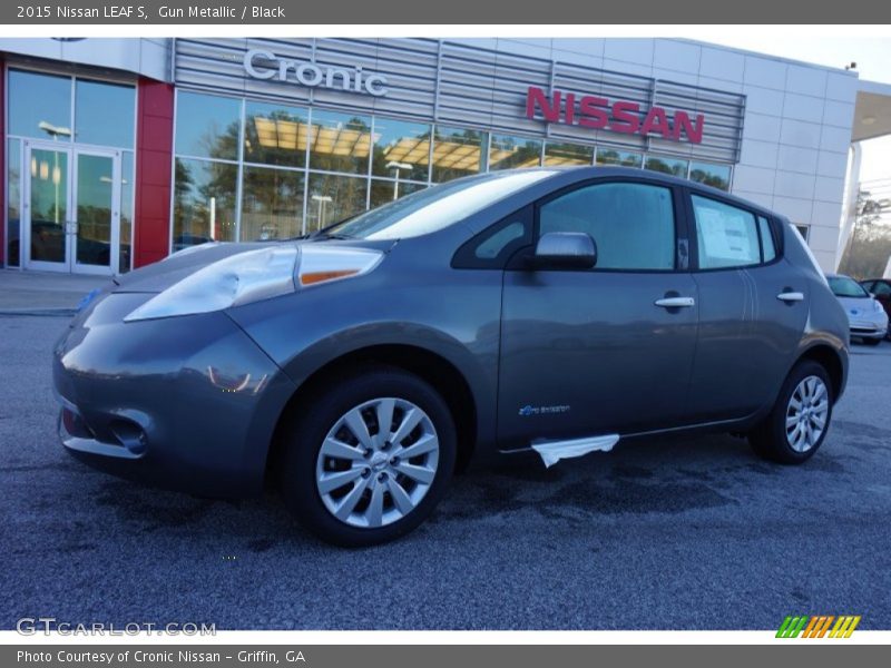 Gun Metallic / Black 2015 Nissan LEAF S