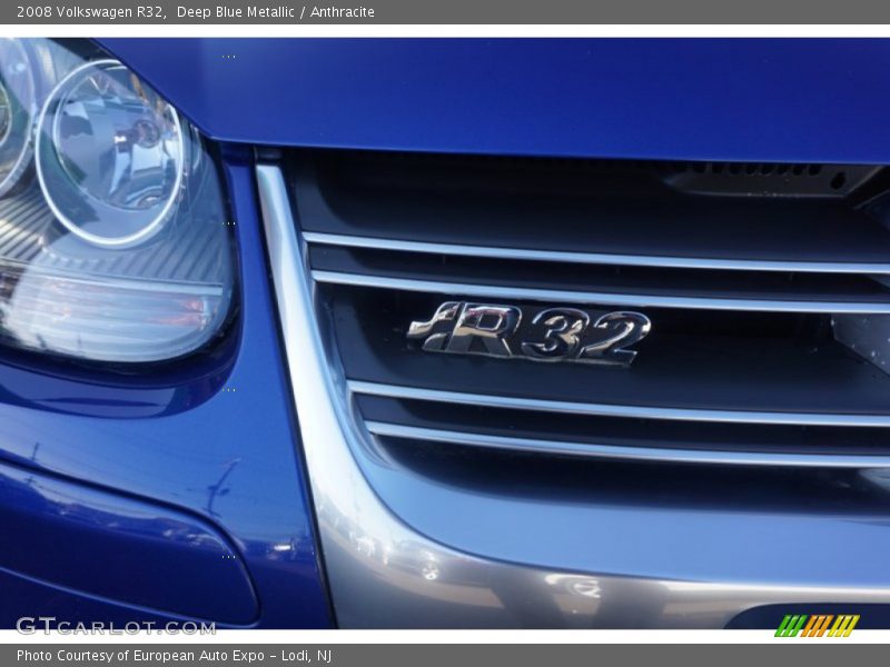 Deep Blue Metallic / Anthracite 2008 Volkswagen R32