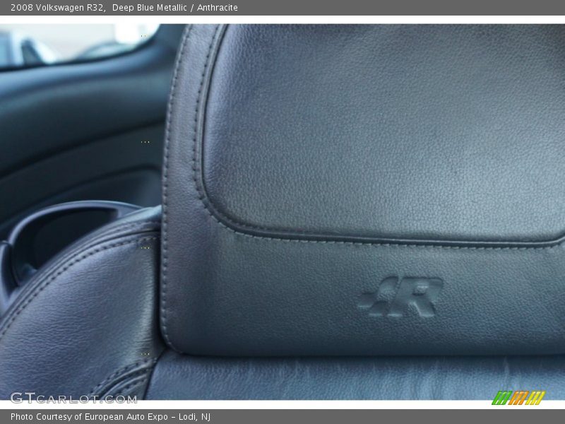 Deep Blue Metallic / Anthracite 2008 Volkswagen R32