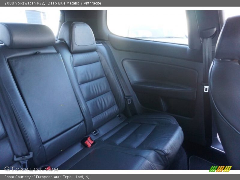 Deep Blue Metallic / Anthracite 2008 Volkswagen R32