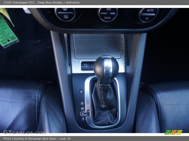 Deep Blue Metallic / Anthracite 2008 Volkswagen R32