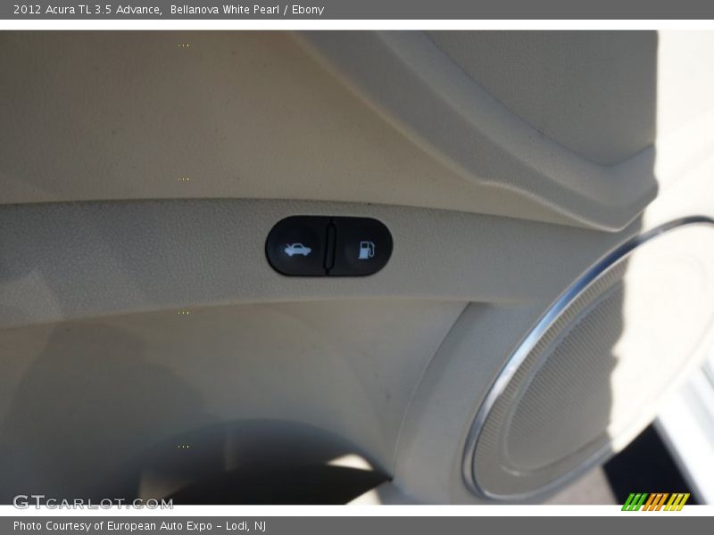 Bellanova White Pearl / Ebony 2012 Acura TL 3.5 Advance