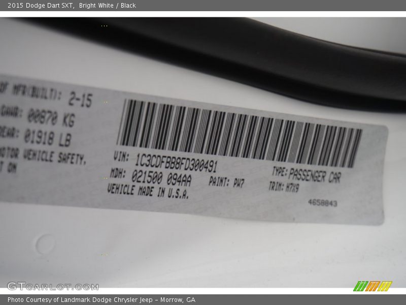 Bright White / Black 2015 Dodge Dart SXT