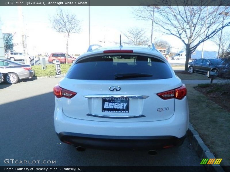 Moonlight White / Wheat 2014 Infiniti QX70 AWD