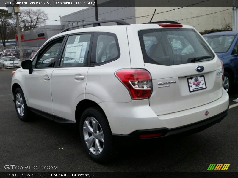 Satin White Pearl / Gray 2015 Subaru Forester 2.5i