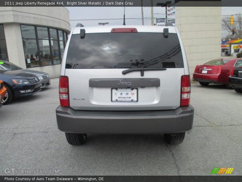 Bright Silver Metallic / Dark Slate Gray 2011 Jeep Liberty Renegade 4x4