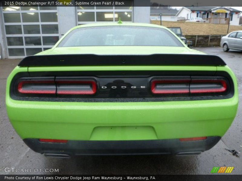 Sublime Green Pearl / Black 2015 Dodge Challenger R/T Scat Pack