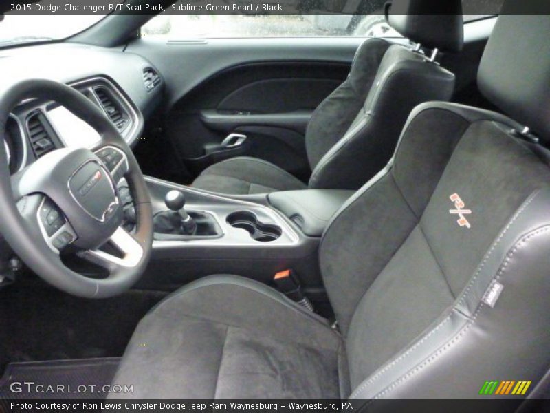 Front Seat of 2015 Challenger R/T Scat Pack
