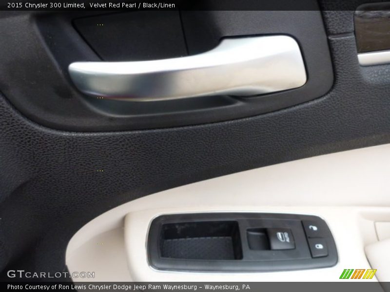 Velvet Red Pearl / Black/Linen 2015 Chrysler 300 Limited