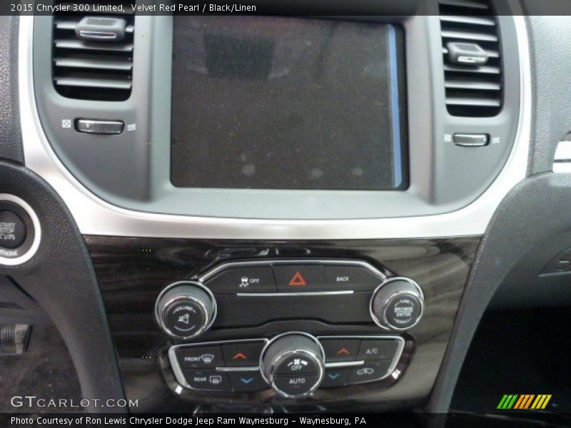 Velvet Red Pearl / Black/Linen 2015 Chrysler 300 Limited