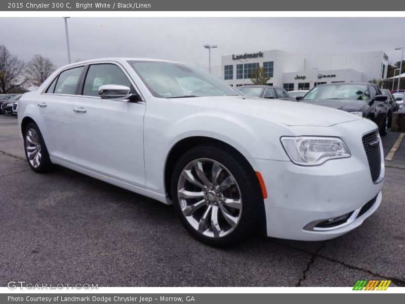 Bright White / Black/Linen 2015 Chrysler 300 C