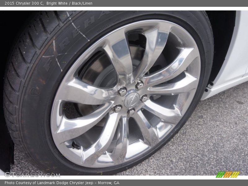 Bright White / Black/Linen 2015 Chrysler 300 C