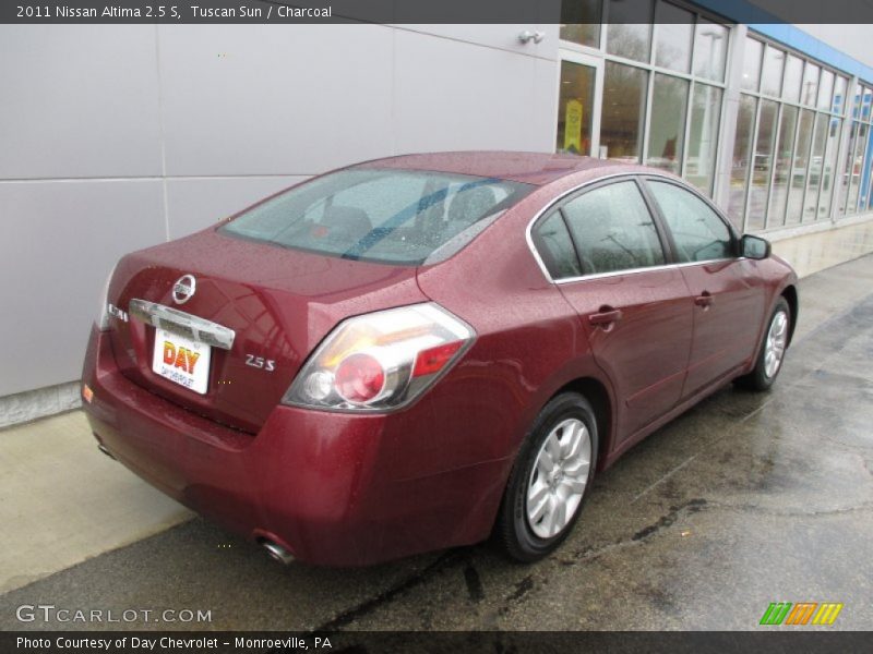 Tuscan Sun / Charcoal 2011 Nissan Altima 2.5 S