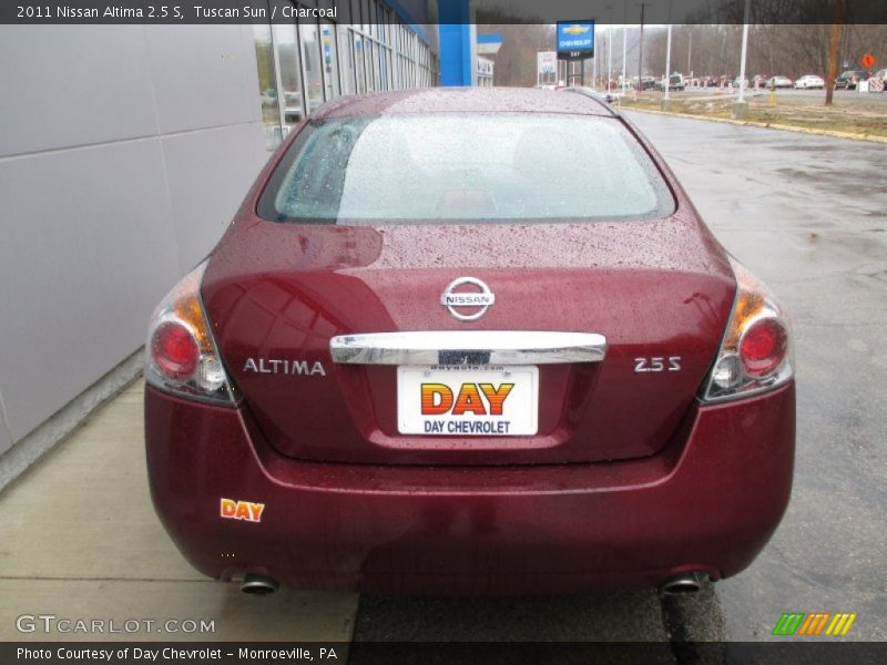 Tuscan Sun / Charcoal 2011 Nissan Altima 2.5 S
