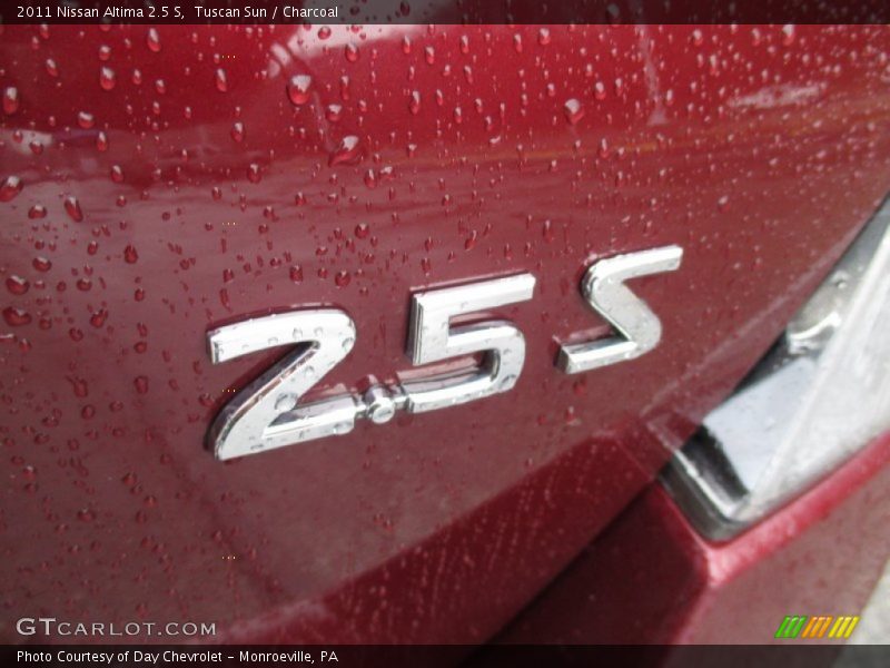 Tuscan Sun / Charcoal 2011 Nissan Altima 2.5 S