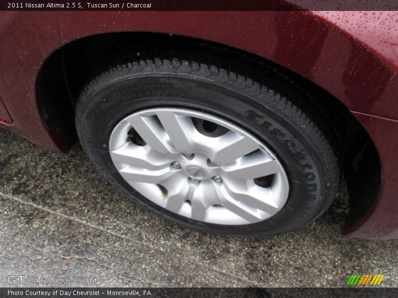 Tuscan Sun / Charcoal 2011 Nissan Altima 2.5 S