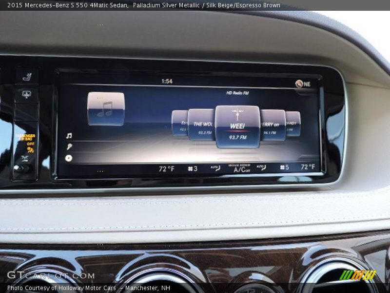 Controls of 2015 S 550 4Matic Sedan