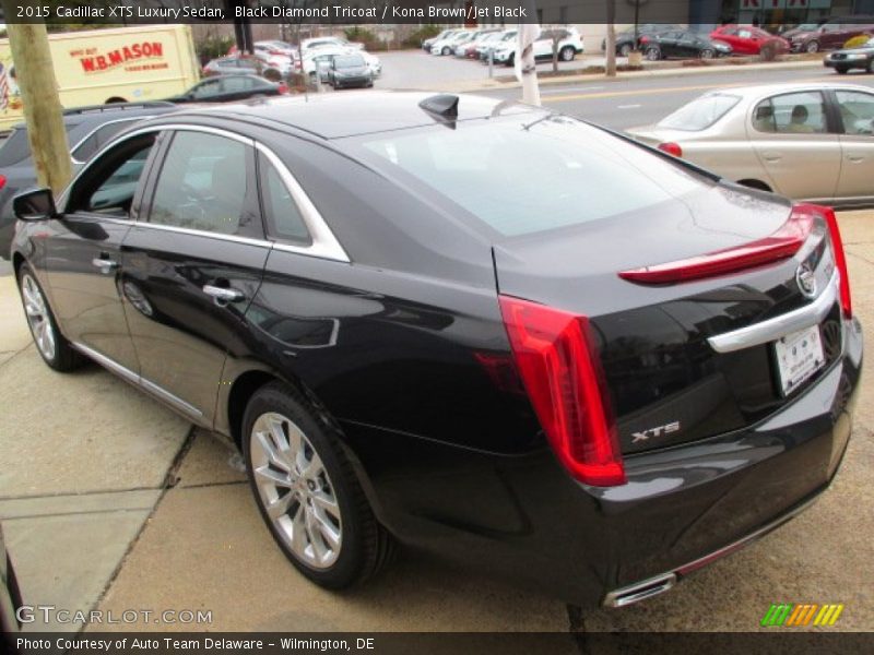 Black Diamond Tricoat / Kona Brown/Jet Black 2015 Cadillac XTS Luxury Sedan