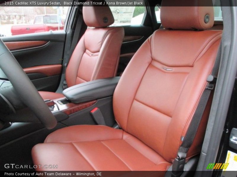Black Diamond Tricoat / Kona Brown/Jet Black 2015 Cadillac XTS Luxury Sedan