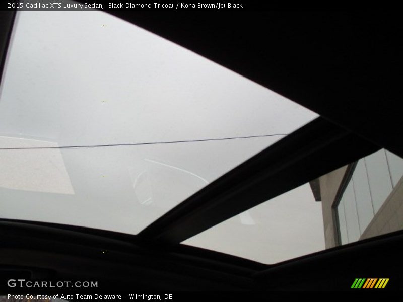 Black Diamond Tricoat / Kona Brown/Jet Black 2015 Cadillac XTS Luxury Sedan