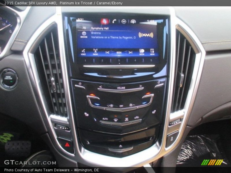 Platinum Ice Tricoat / Caramel/Ebony 2015 Cadillac SRX Luxury AWD