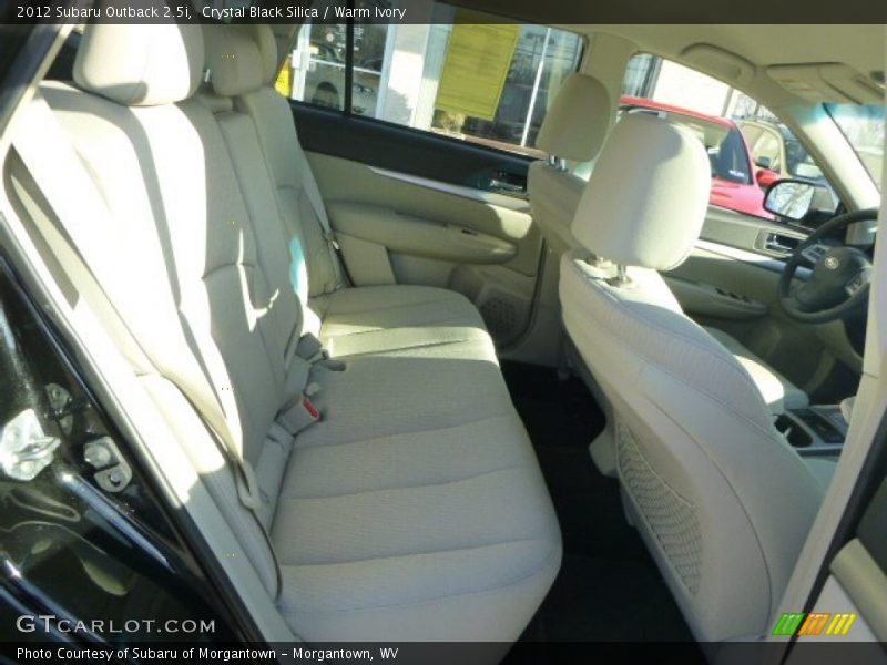 Crystal Black Silica / Warm Ivory 2012 Subaru Outback 2.5i
