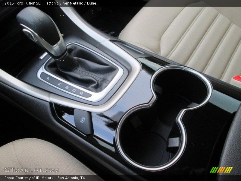 Tectonic Silver Metallic / Dune 2015 Ford Fusion SE