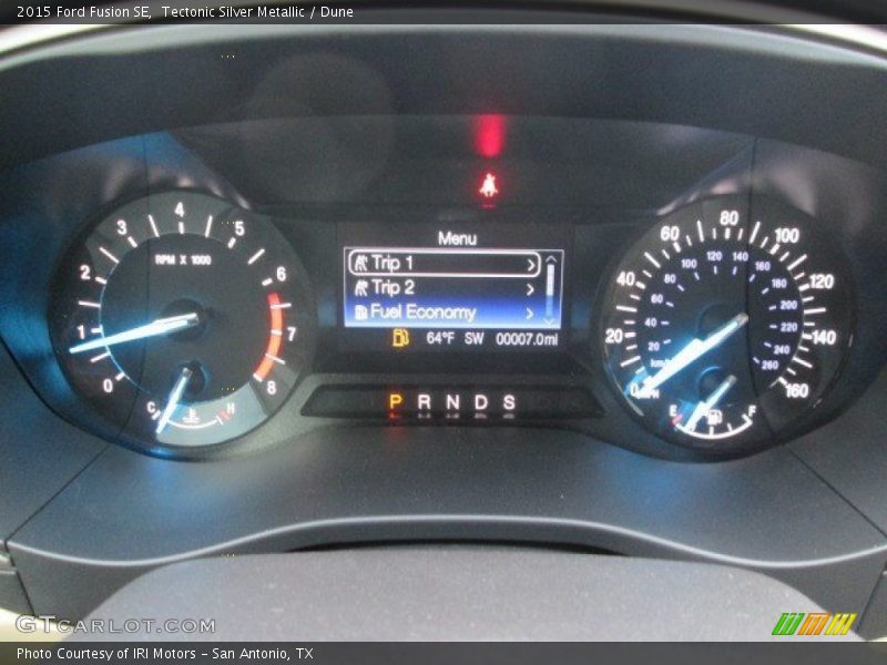 Tectonic Silver Metallic / Dune 2015 Ford Fusion SE