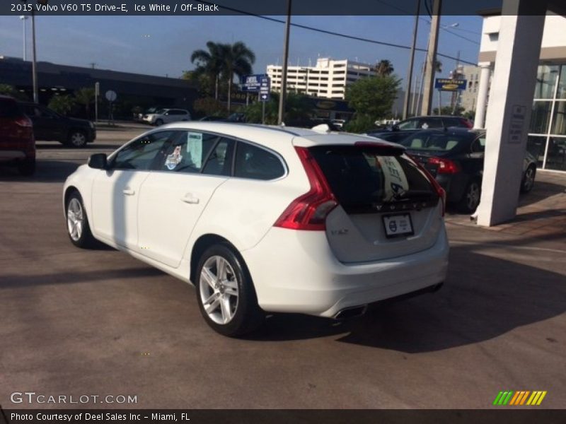 Ice White / Off-Black 2015 Volvo V60 T5 Drive-E