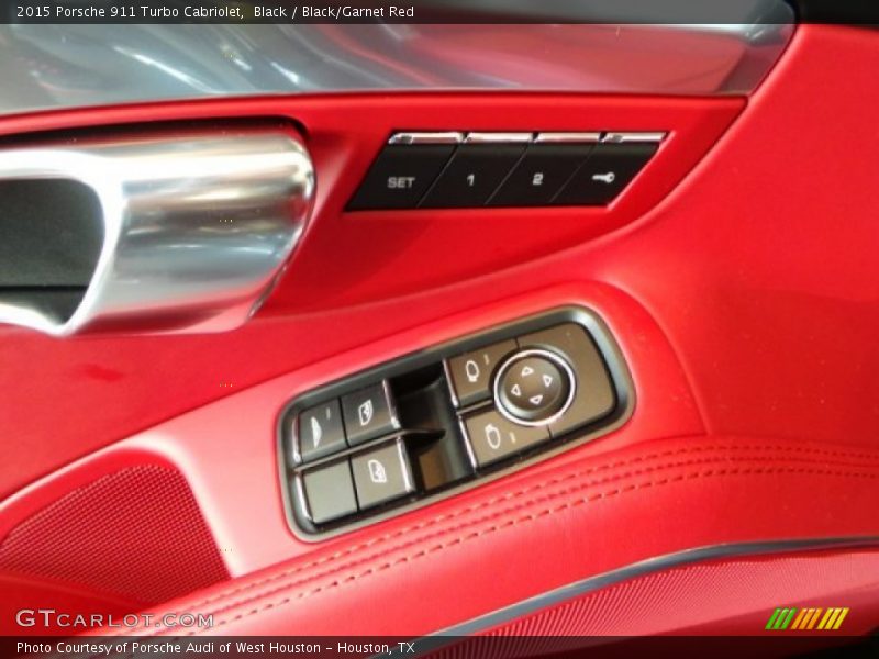 Controls of 2015 911 Turbo Cabriolet