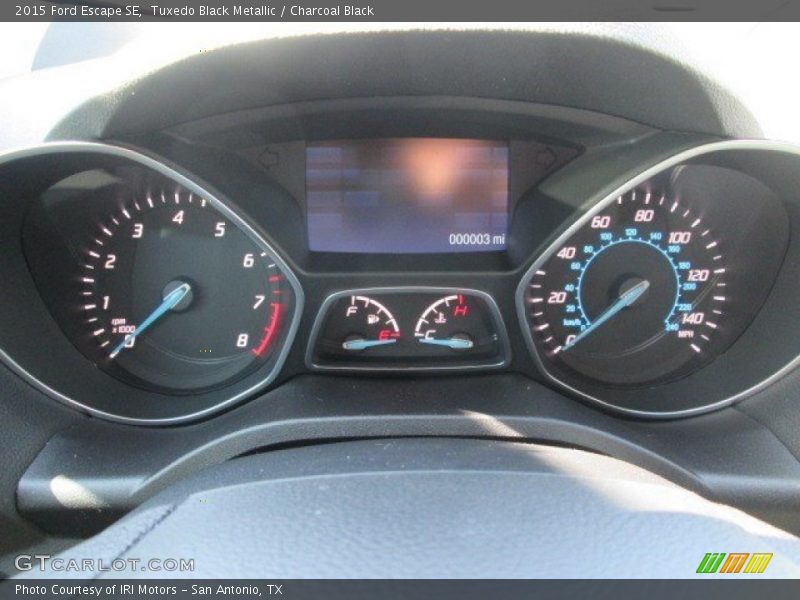 Tuxedo Black Metallic / Charcoal Black 2015 Ford Escape SE