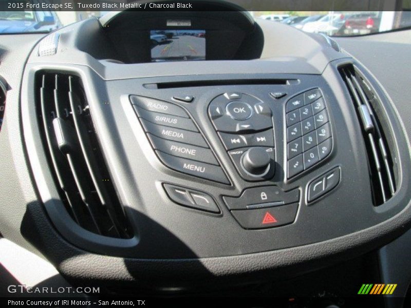 Tuxedo Black Metallic / Charcoal Black 2015 Ford Escape SE