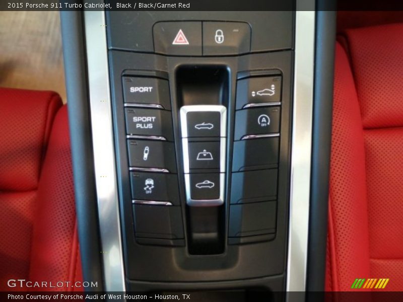 Controls of 2015 911 Turbo Cabriolet