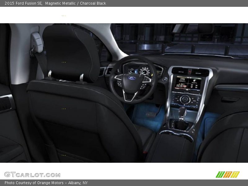 Magnetic Metallic / Charcoal Black 2015 Ford Fusion SE
