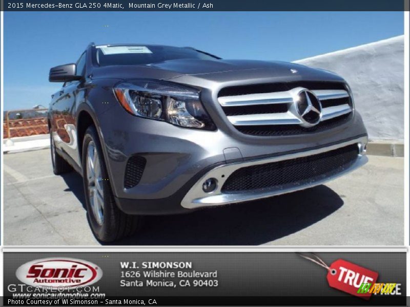 Mountain Grey Metallic / Ash 2015 Mercedes-Benz GLA 250 4Matic