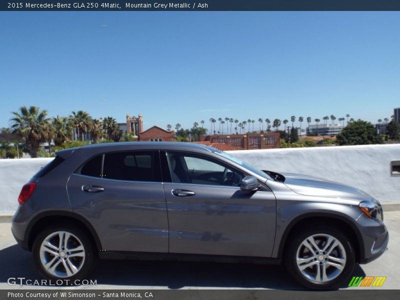 Mountain Grey Metallic / Ash 2015 Mercedes-Benz GLA 250 4Matic