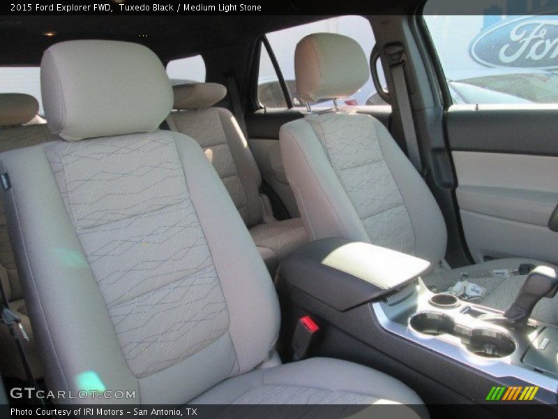 Tuxedo Black / Medium Light Stone 2015 Ford Explorer FWD