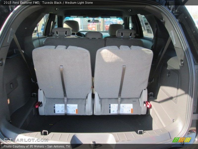 Tuxedo Black / Medium Light Stone 2015 Ford Explorer FWD